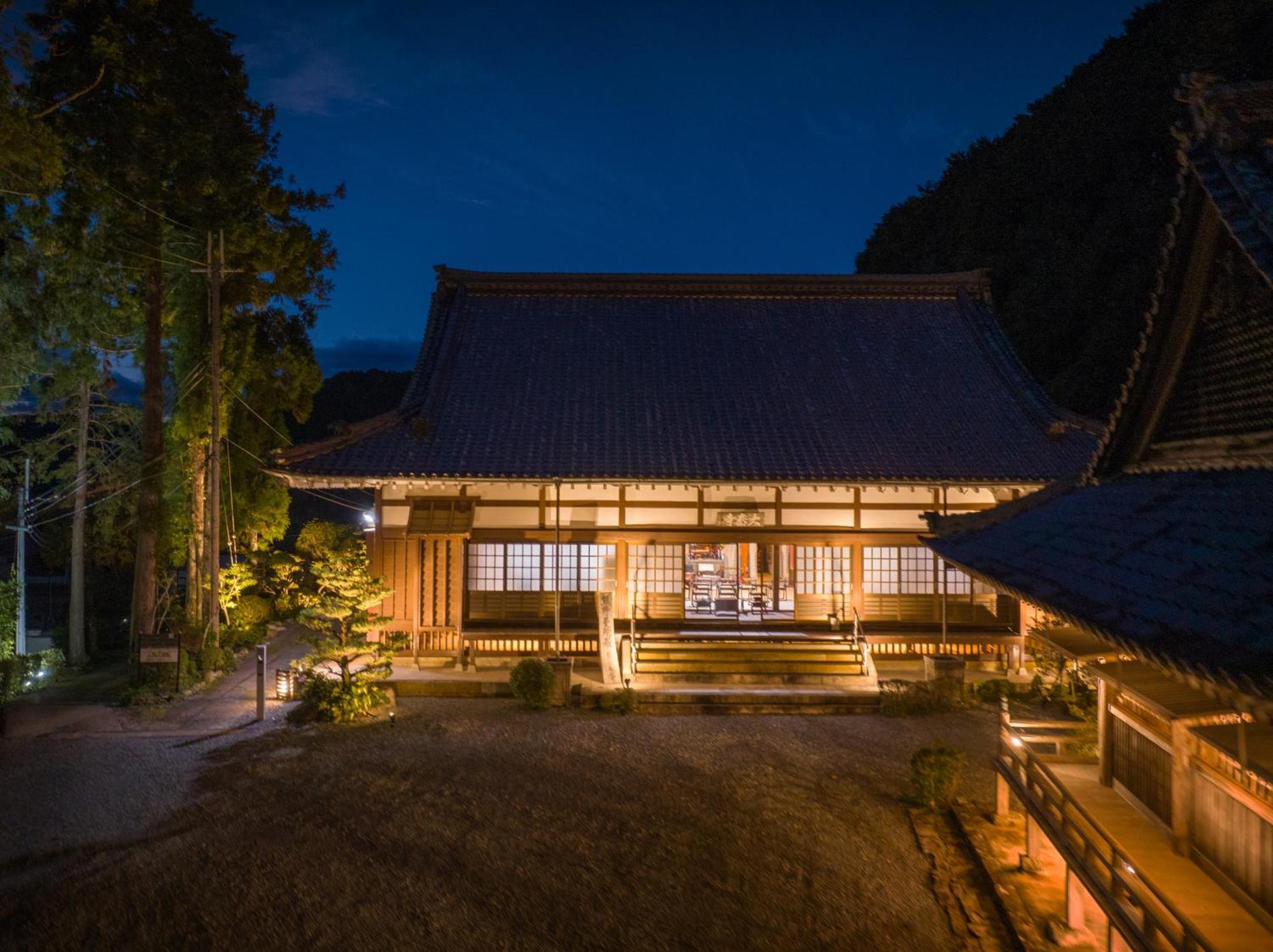 เทมเปิล โฮเทล ไดไต-จิ Apartment Shimosato ภายนอก รูปภาพ